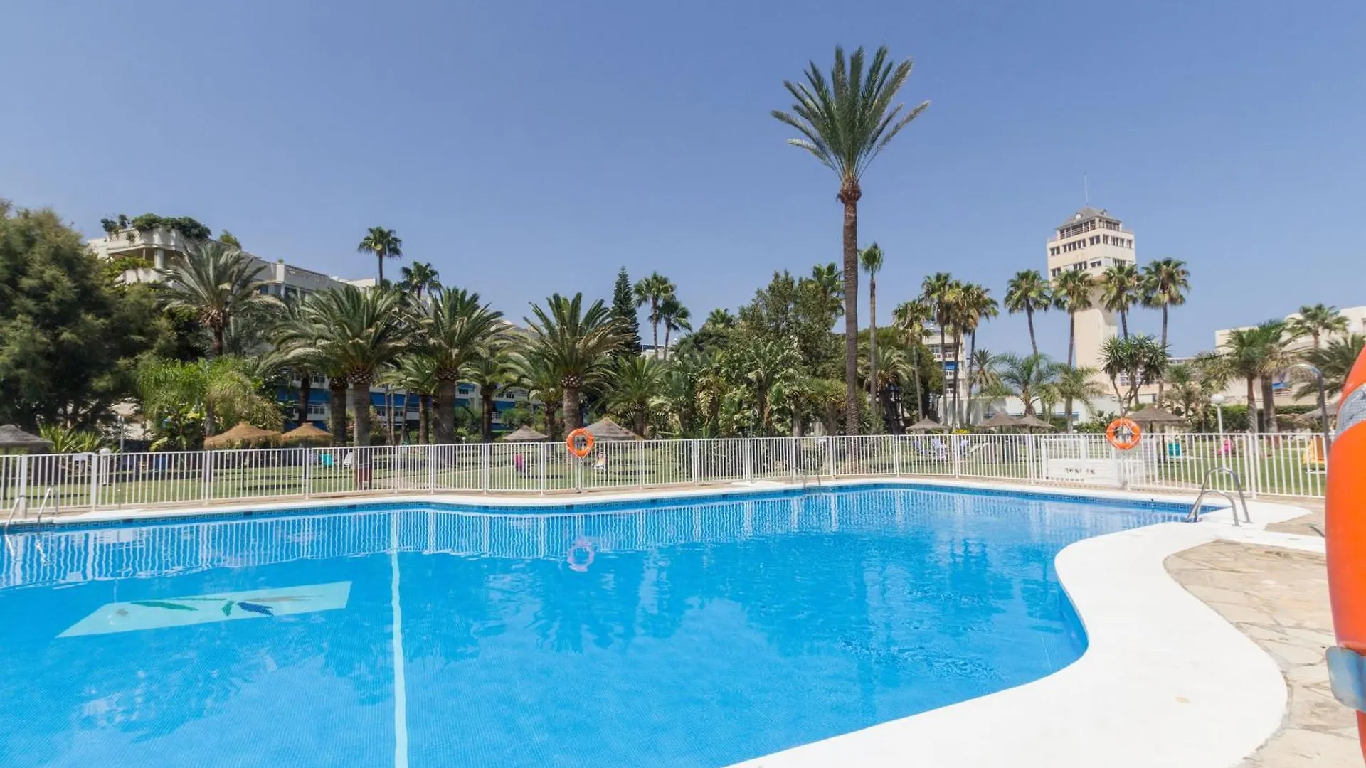 Sunstay Costa Lago Flat I Torremolinos 0*,